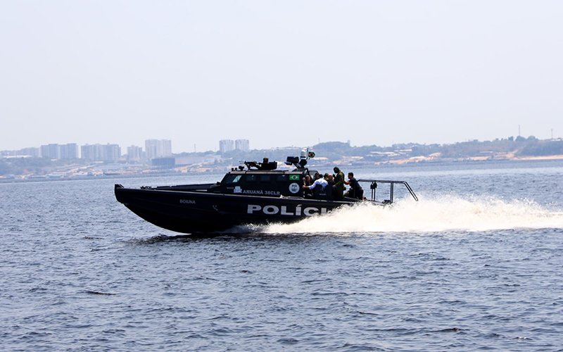 Military Armoured Boat Aruanã 38 FT