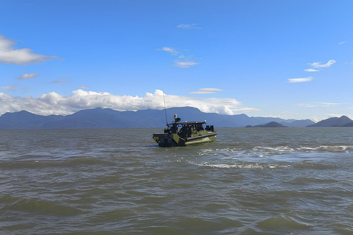 Military Armoured Boat Aruanã 29 FT - TT