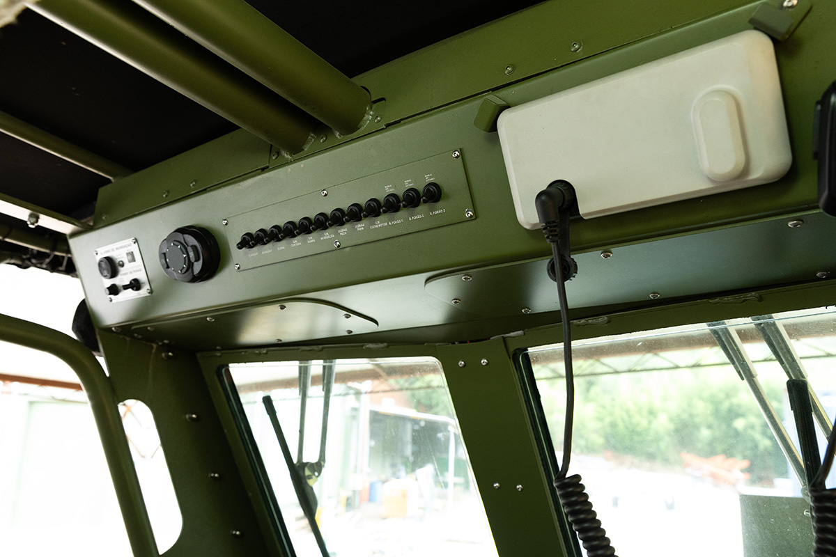 Military Armoured Boat Aruanã 29 FT - TT