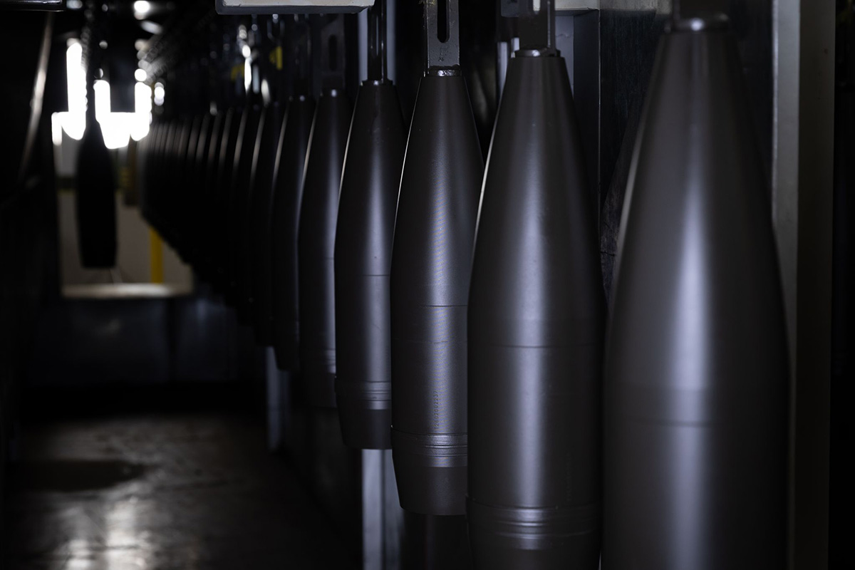 Munição e Componentes de Artilharia de 155mm